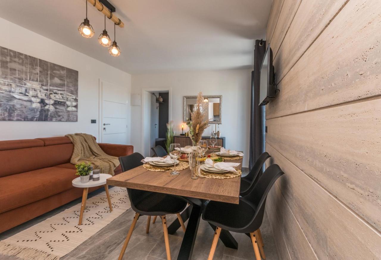 Marilu Luxury Apartments Drage Dış mekan fotoğraf