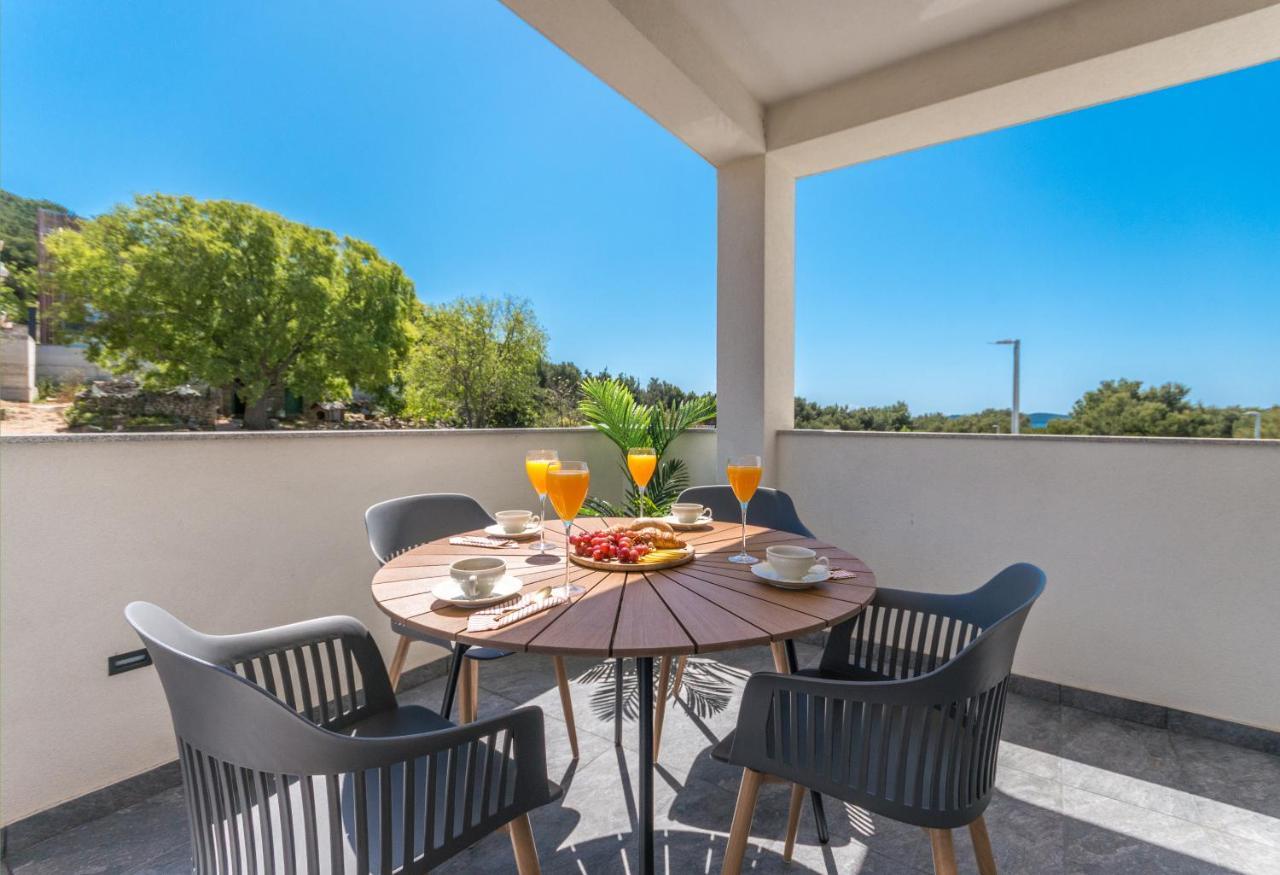 Marilu Luxury Apartments Drage Dış mekan fotoğraf
