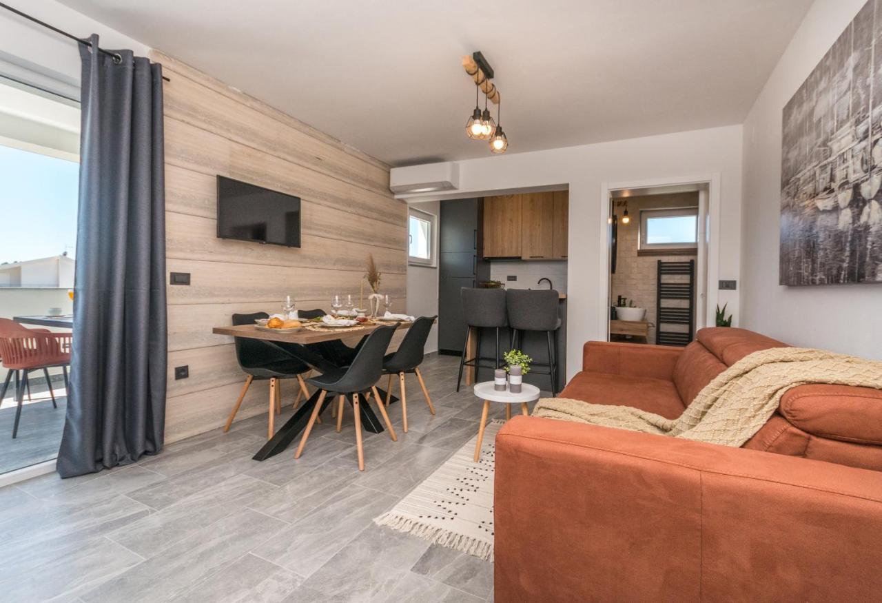 Marilu Luxury Apartments Drage Dış mekan fotoğraf