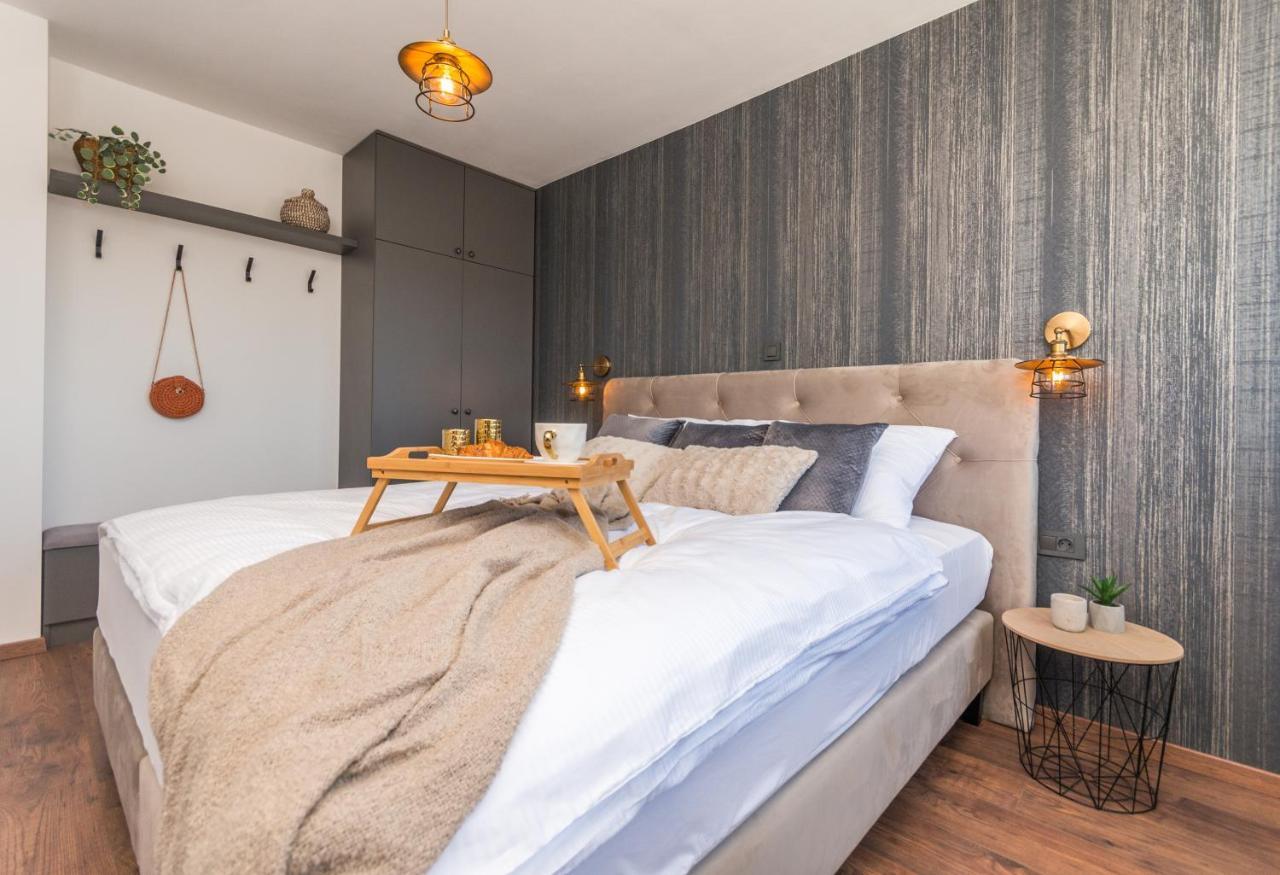 Marilu Luxury Apartments Drage Dış mekan fotoğraf