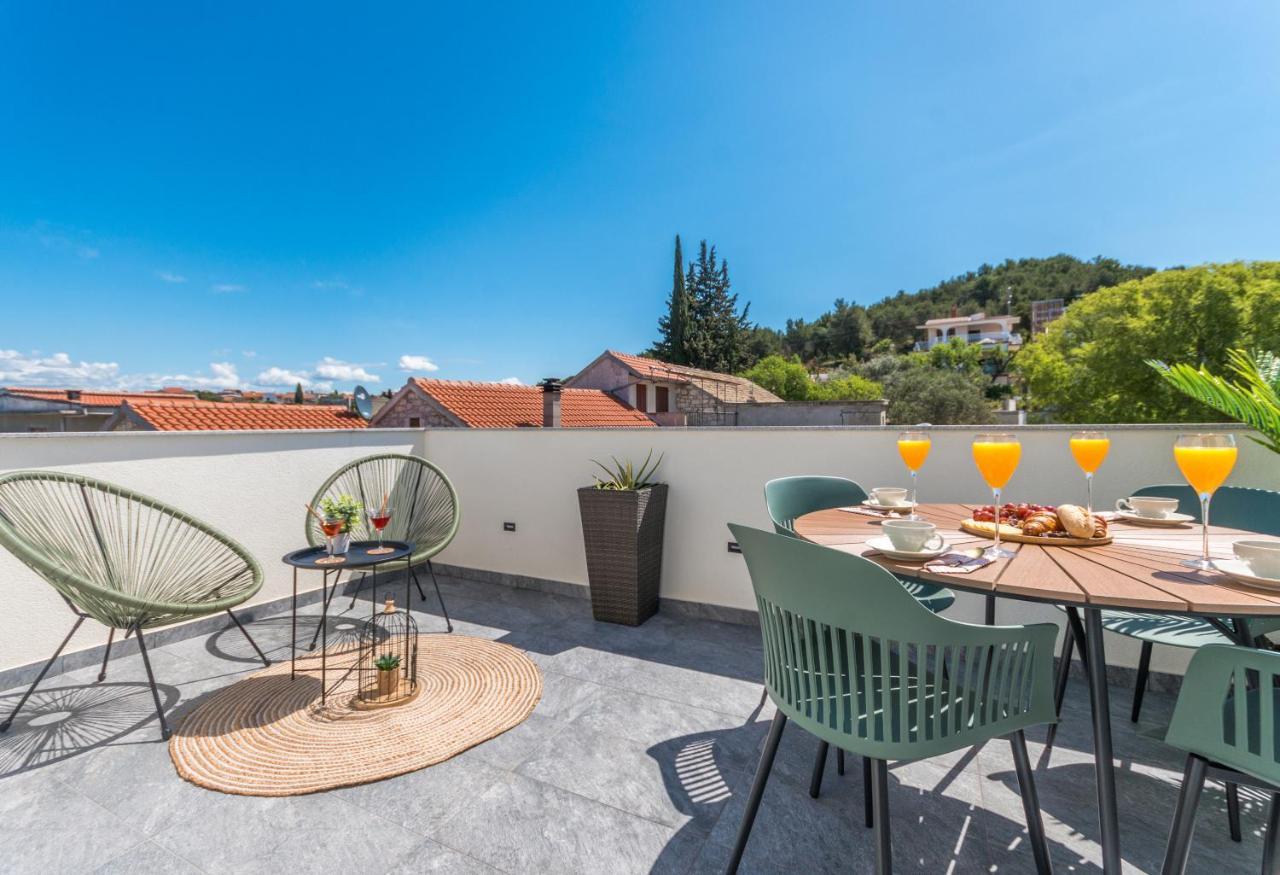 Marilu Luxury Apartments Drage Dış mekan fotoğraf