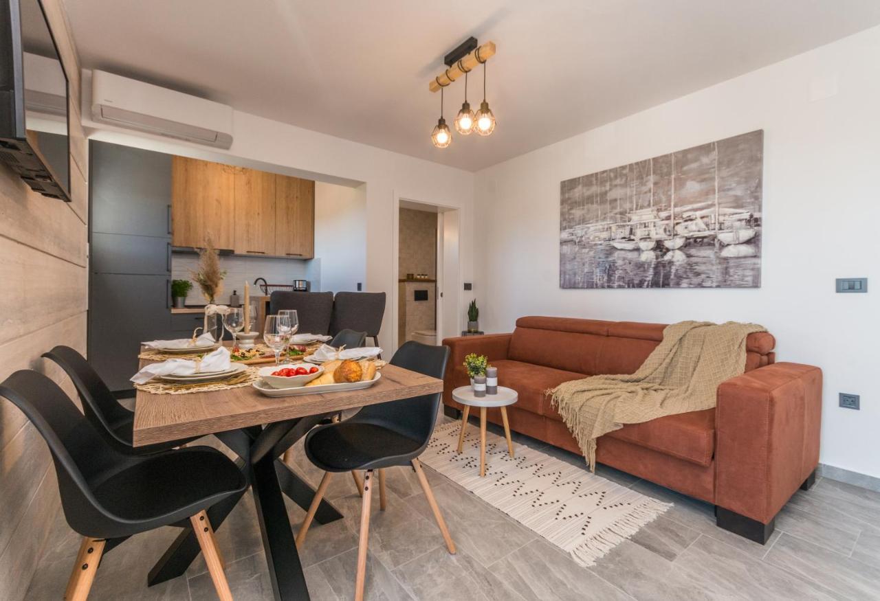 Marilu Luxury Apartments Drage Dış mekan fotoğraf